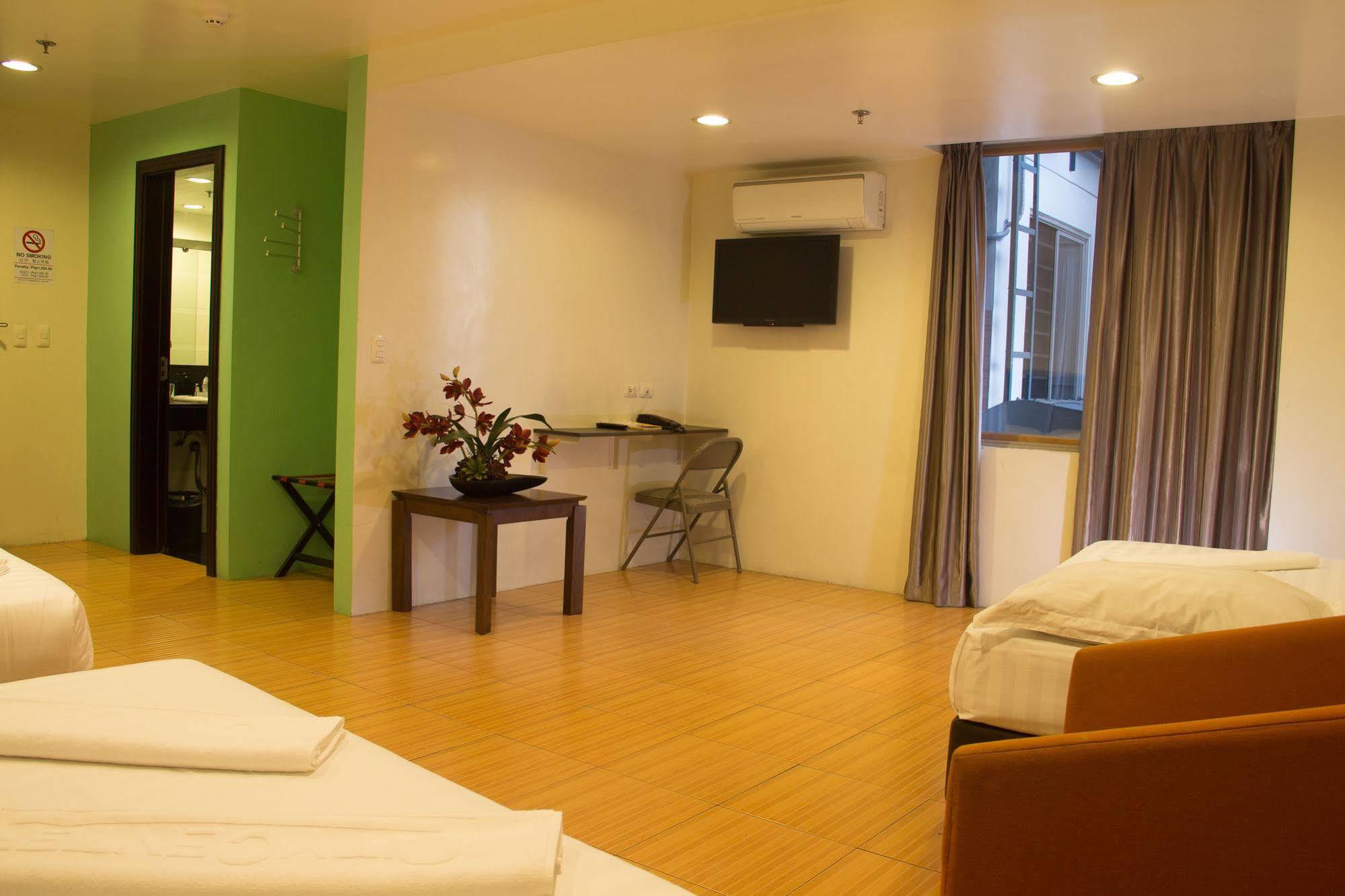 City Center Hotel Baguio City Екстер'єр фото