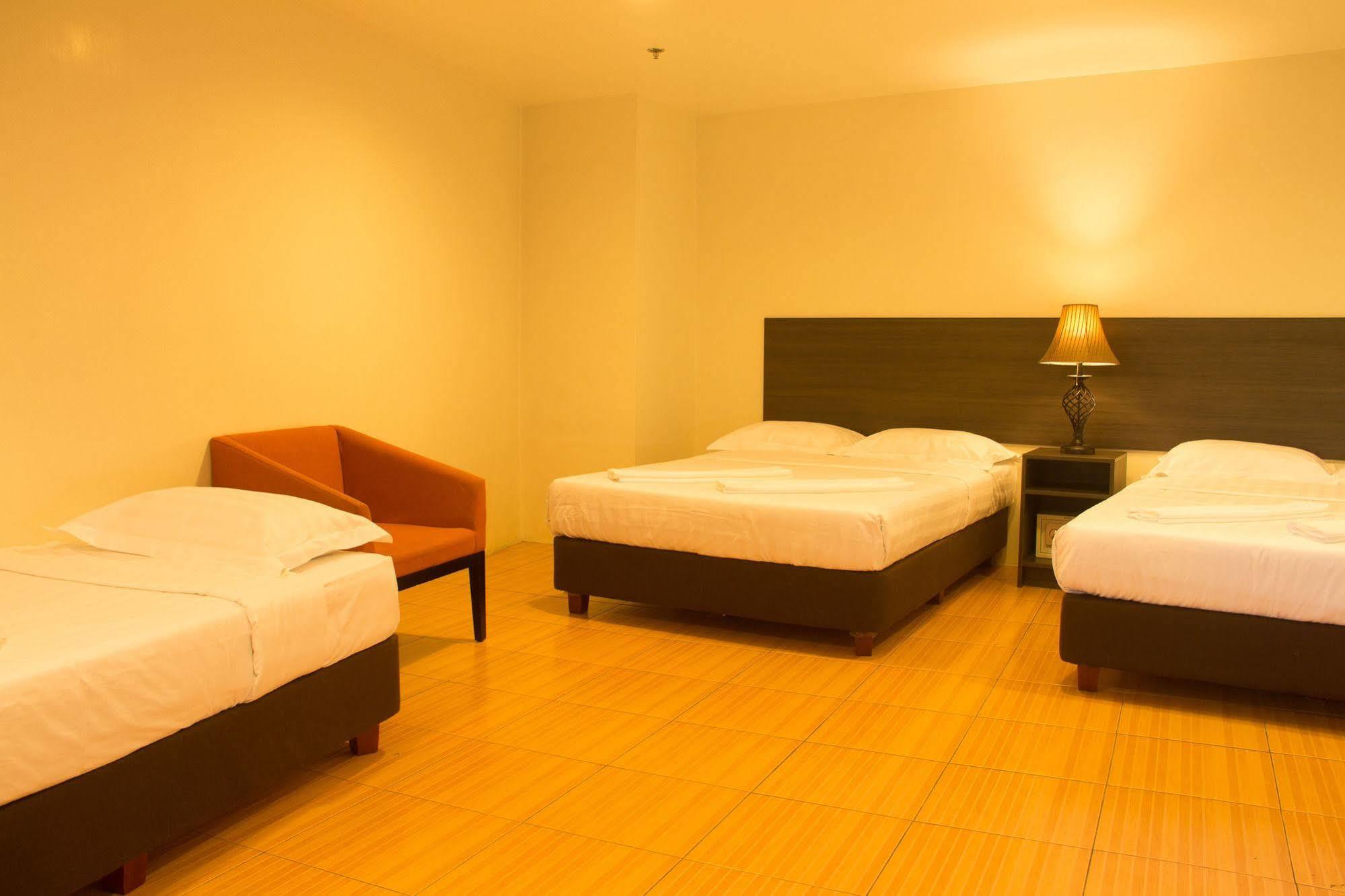 City Center Hotel Baguio City Екстер'єр фото