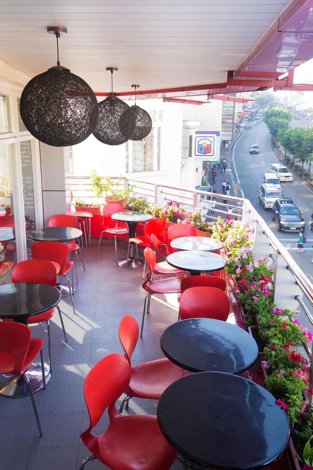 City Center Hotel Baguio City Екстер'єр фото